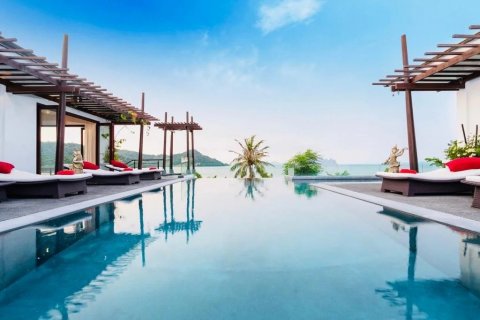 Chalet de 4 dormitorios en Phuket, Tailandia № 133714 - foto 19