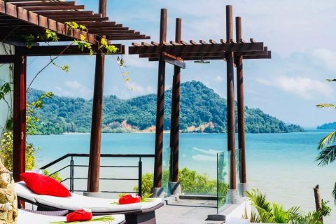 Chalet de 4 dormitorios en Phuket, Tailandia № 133714 - foto 12