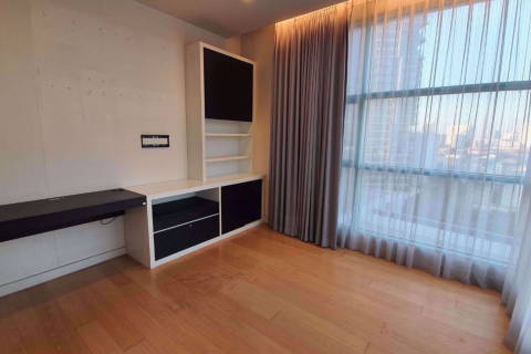 Condominio de 4 dormitorios en Bang Kho Laem, Bangkok, Tailandia № 47573 - foto 8