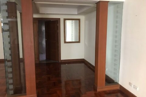 Condo à Watthana, Bangkok, Thaïlande, 3 chambres № 47576 - photo 5