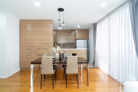 Condominio de 2 dormitorios en Watthana, Bangkok, Tailandia № 47574 - foto 3