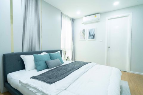 Condominio de 2 dormitorios en Watthana, Bangkok, Tailandia № 47574 - foto 9