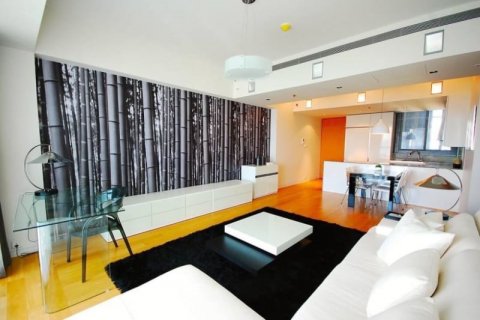 Condominio de 2 dormitorios en Sathon, Bangkok, Tailandia № 133749 - foto 2