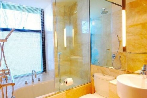 Condominio de 2 dormitorios en Sathon, Bangkok, Tailandia № 133749 - foto 6