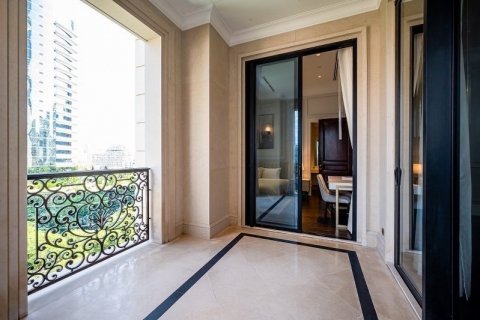 Condominio de 2 dormitorios en Pathum Wan, Bangkok, Tailandia № 133691 - foto 13