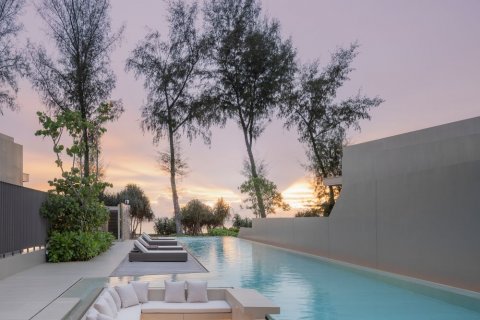 Chalet de 3 dormitorios en Phuket, Tailandia № 133751 - foto 22