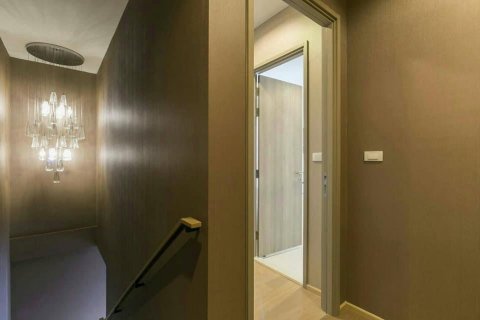 Condo à Watthana, Bangkok, Thaïlande, 1 chambre  № 133748 - photo 7