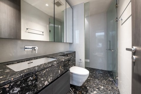 Condominio de 2 dormitorios en Bangkok, Tailandia № 133690 - foto 11