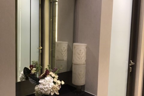 Condominio de 1 dormitorio en Pathum Wan, Bangkok, Tailandia № 133750 - foto 11