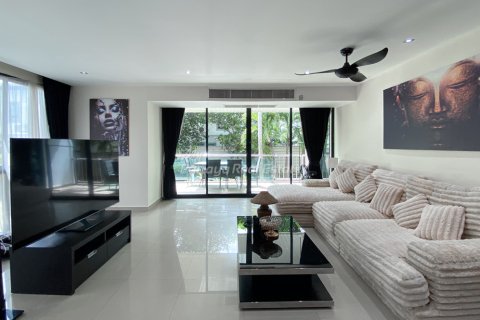 Condominio de 2 dormitorios en Pattaya, Tailandia № 191266 - foto 3