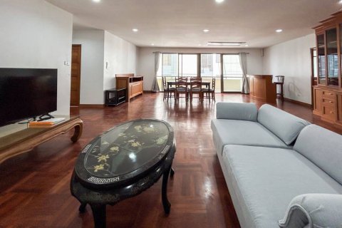 Condominio de 2 dormitorios en Bangkok, Tailandia № 160978 - foto 5