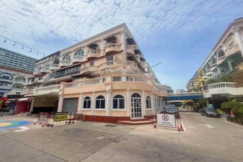 Propriété commerciale à Pattaya, Thaïlande № 160974 - photo 2