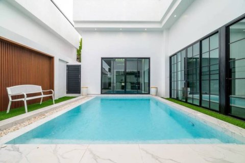 Villa in Pattaya, Thailand 3 Schlafzimmer № 160976
