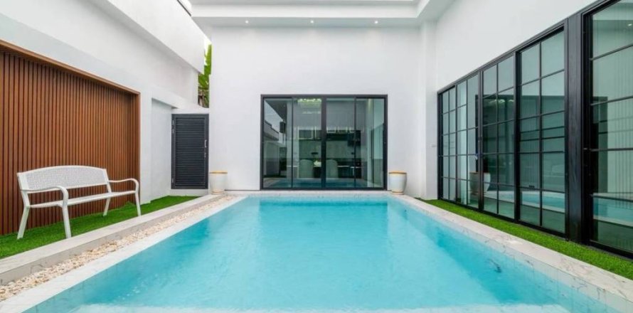 Chalet de 3 dormitorios en Pattaya, Tailandia № 160976