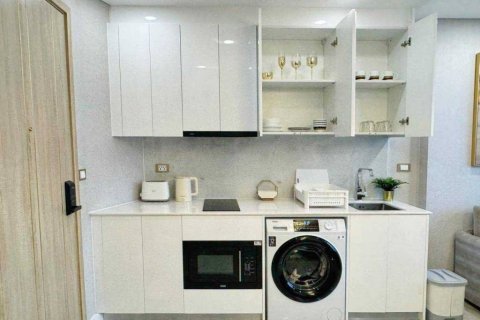 Condominio de 1 dormitorio en Pattaya, Tailandia № 157437 - foto 3