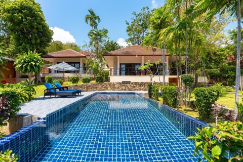 Chalet de 3 dormitorios en Ko Samui, Tailandia № 180046 - foto 3