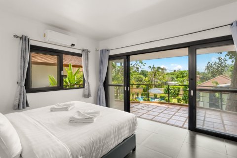 Chalet de 3 dormitorios en Ko Samui, Tailandia № 180046 - foto 13