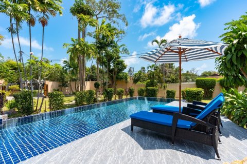 Chalet de 3 dormitorios en Ko Samui, Tailandia № 180046 - foto 20