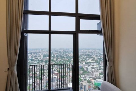 Dúplex de 1 dormitorio en Bangkok, Tailandia № 134645 - foto 10