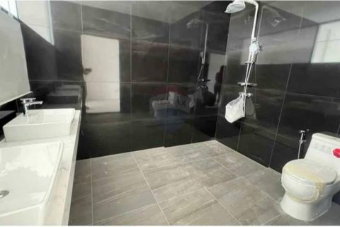 Chalet de 4 dormitorios en Surat Thani, Tailandia № 134642 - foto 6