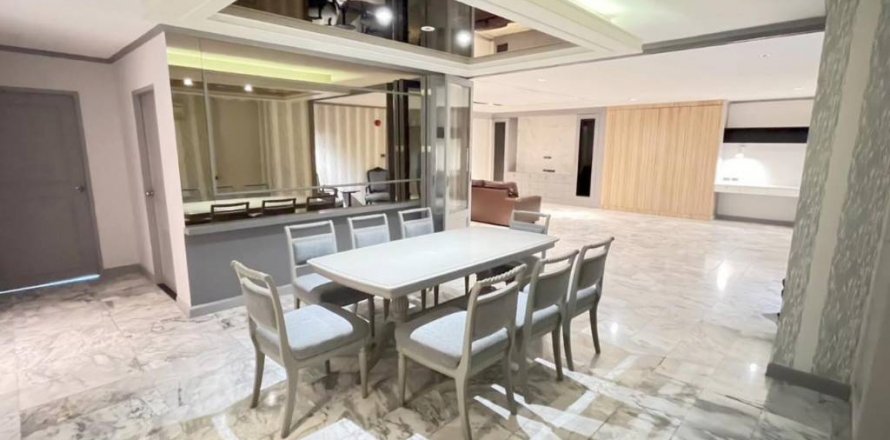 Condominio de 3 dormitorios en Bangkok, Tailandia № 134644