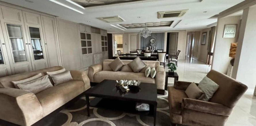 Ático de 4 dormitorios en Bangkok, Tailandia № 134646