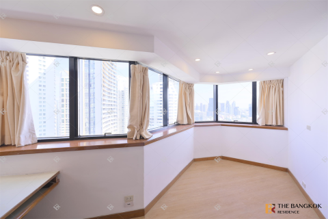 Condominio de 3 dormitorios en Bangkok, Tailandia № 187590 - foto 8