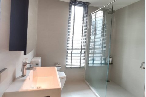 Condo à Bangkok, Thaïlande, 2 chambres № 66793 - photo 10