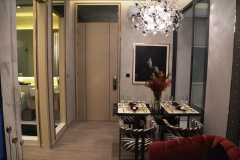 Condo in Bangkok, Thailand, 1 bedroom № 66791 - photo 4