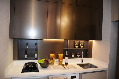 Condo in Bangkok, Thailand, 1 bedroom № 66791 - photo 6