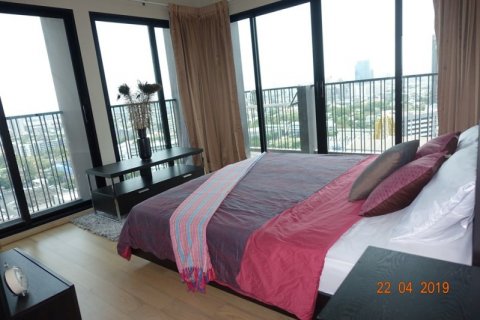 Condominio de 2 dormitorios en Bangkok, Tailandia № 66790 - foto 5