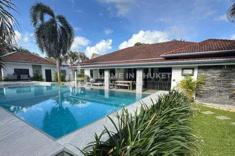 House in Rawai, Thailand 4 bedrooms № 135377 - photo 3