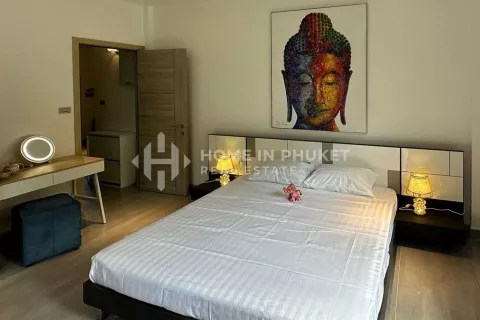 House in Rawai, Thailand 4 bedrooms № 135377 - photo 14