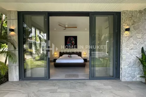 House in Rawai, Thailand 4 bedrooms № 135377 - photo 16
