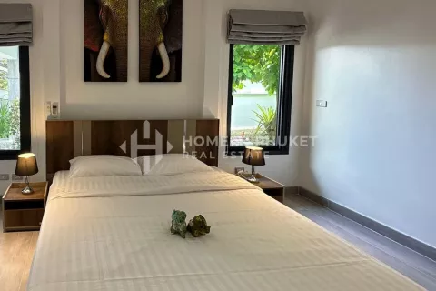 House in Rawai, Thailand 4 bedrooms № 135377 - photo 13