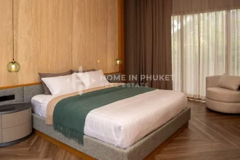 House in Phuket, Thailand 4 bedrooms № 135378 - photo 10