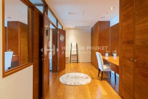 House in Phuket, Thailand 5 bedrooms № 135376 - photo 14