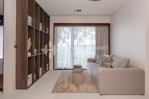 House in Phuket, Thailand 5 bedrooms № 135376 - photo 24