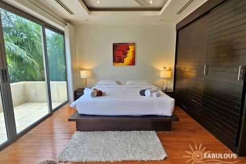 Villa in Bang Tao, Thailand 3 Schlafzimmer № 194530 - Foto 12