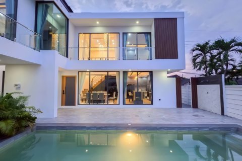 Haus in Pattaya, Thailand 3 Schlafzimmer № 194531 - Foto 3