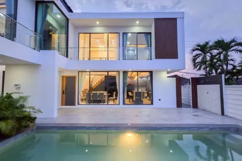 Haus in Pattaya, Thailand 3 Schlafzimmer № 194531 - Foto 28