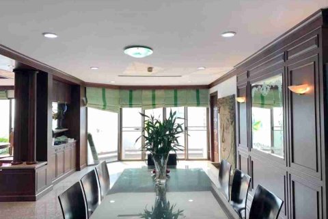 Eigentumswohnung in Phaya Thai, Bangkok, Thailand, 4 Schlafzimmer  № 184100 - Foto 3