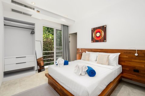Apartamento de 3 dormitorios en Ko Samui, Tailandia № 164112 - foto 20