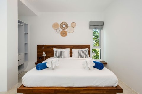 Apartamento de 3 dormitorios en Ko Samui, Tailandia № 164112 - foto 5
