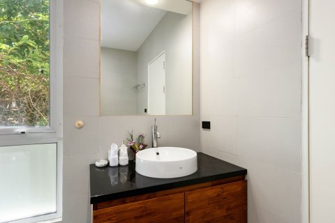 Apartamento de 3 dormitorios en Ko Samui, Tailandia № 164112 - foto 18