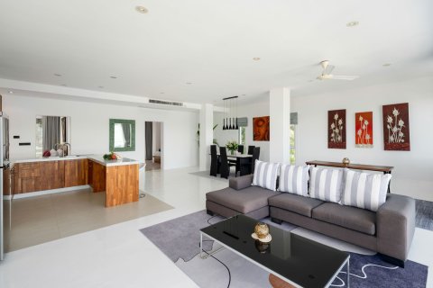 Apartamento de 3 dormitorios en Ko Samui, Tailandia № 164112 - foto 8