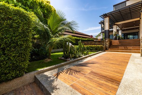 Villa in Hua Hin, Thailand 5 Schlafzimmer № 168509 - Foto 8