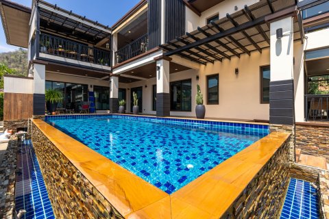 Villa in Hua Hin, Thailand 5 Schlafzimmer № 168509 - Foto 17