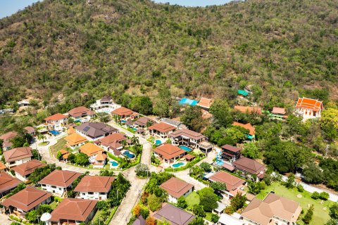 Villa in Hua Hin, Thailand 5 Schlafzimmer № 168509 - Foto 14