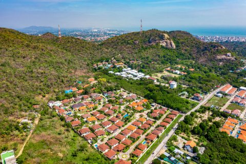 Villa in Hua Hin, Thailand 5 Schlafzimmer № 168509 - Foto 16